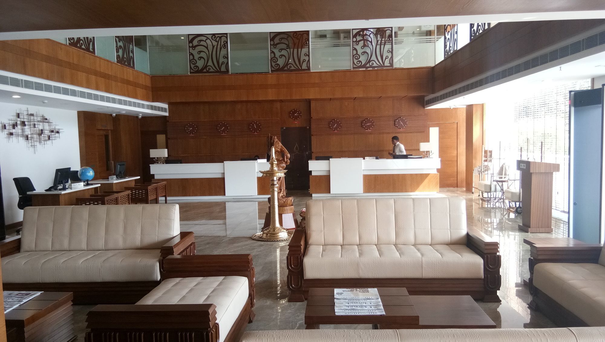 Hotel Karthika Park Kazhakuttam Eksteriør billede
