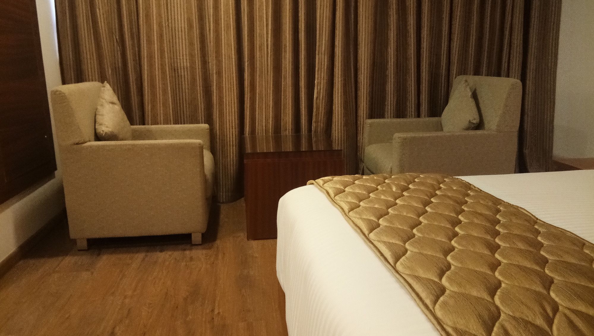 Hotel Karthika Park Kazhakuttam Eksteriør billede